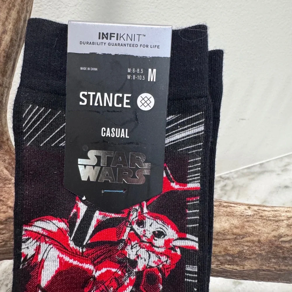 Stance Star Wars Manga Mando Crew Socks Black Red Mandalorian Grogu Medium NEW